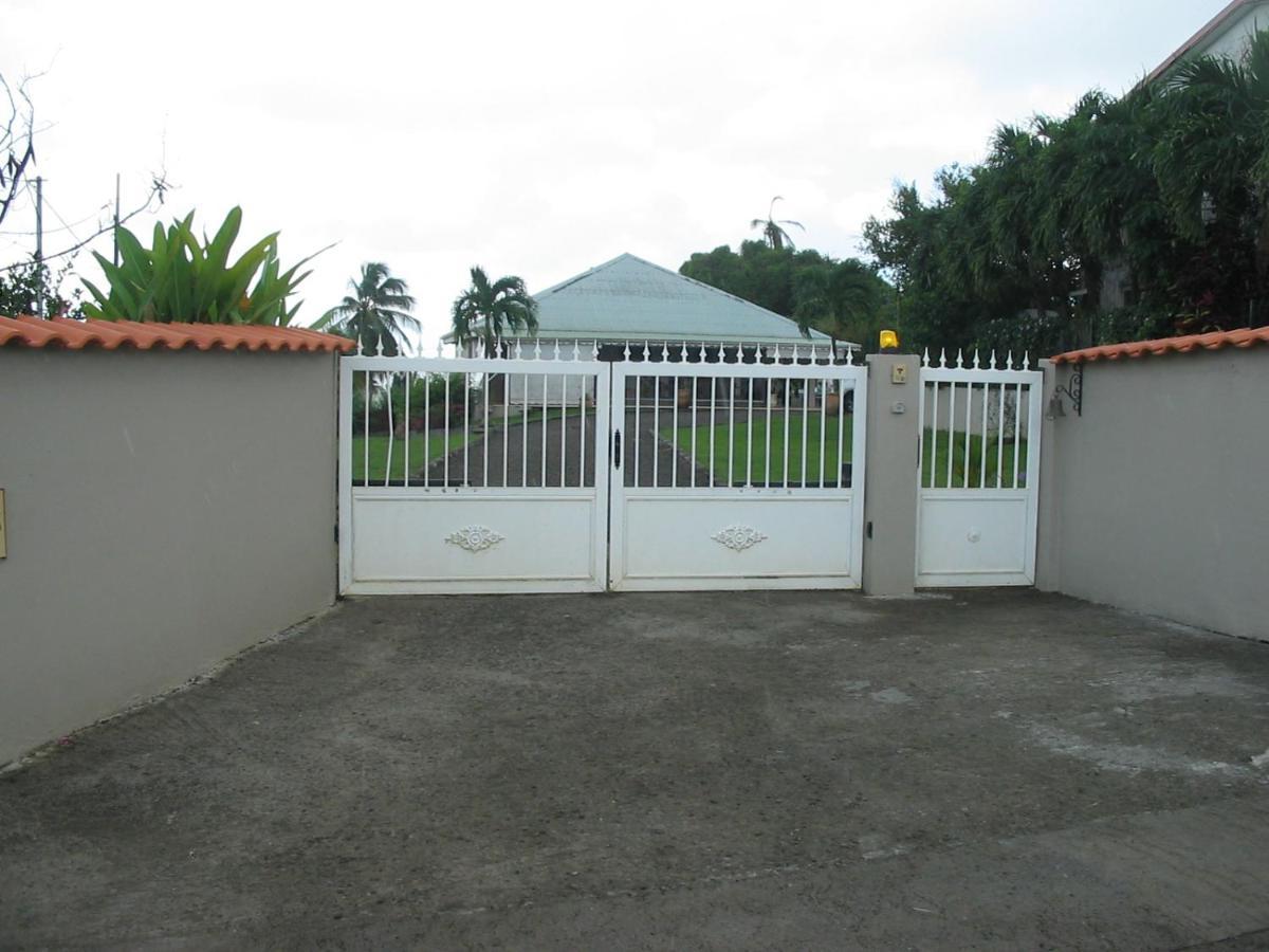 Petit Paradis Morne la Valeur Exterior foto