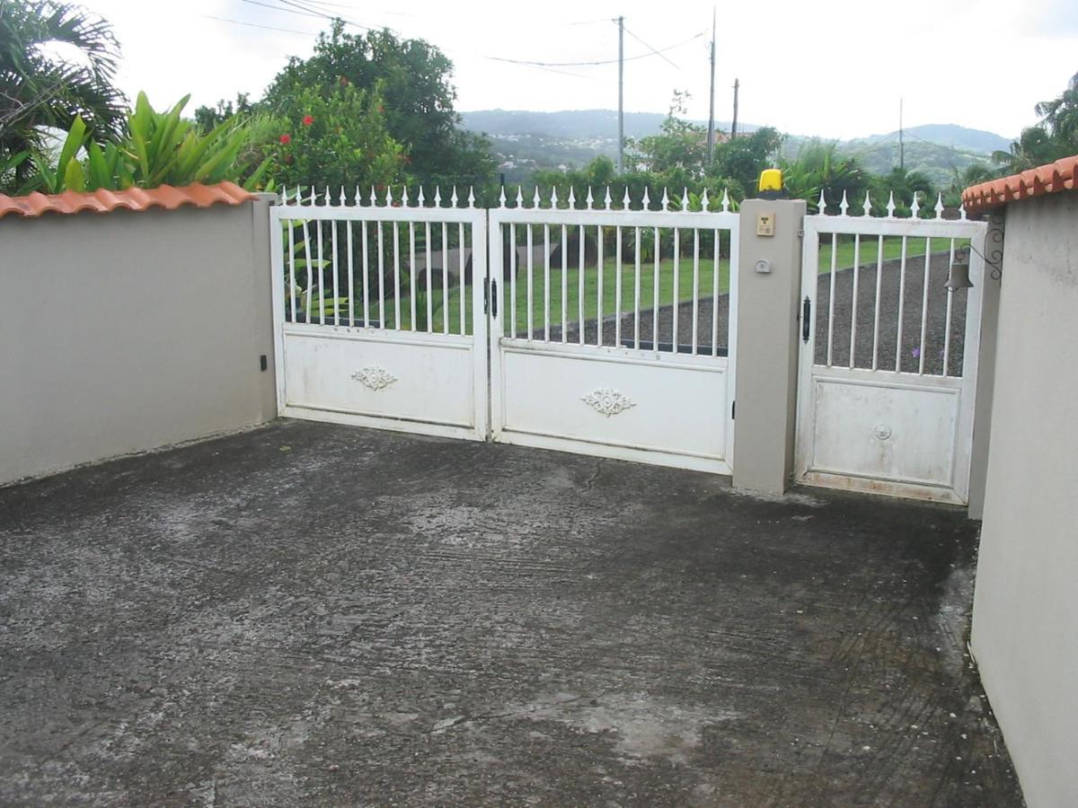 Petit Paradis Morne la Valeur Exterior foto
